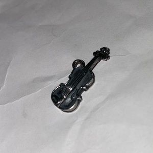 RETIRED James Avery Violin Charm